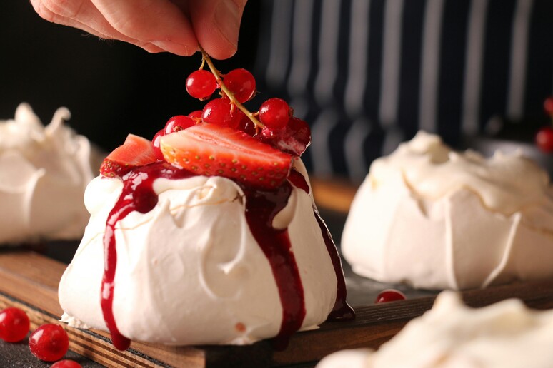 Eton Mess courtesy HelloFresh - RIPRODUZIONE RISERVATA