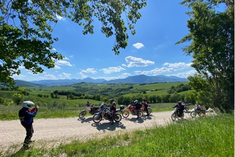 - RIPRODUZIONE RISERVATA