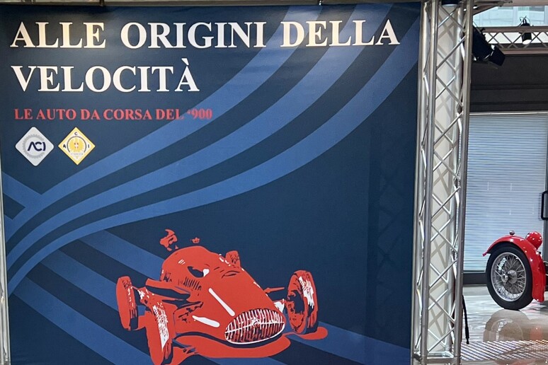 Aci, alla Galleria Caracciolo in mostra le race-car del  '900 - RIPRODUZIONE RISERVATA