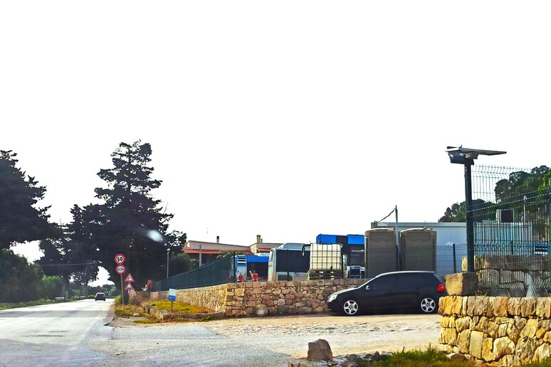 - RIPRODUZIONE RISERVATA