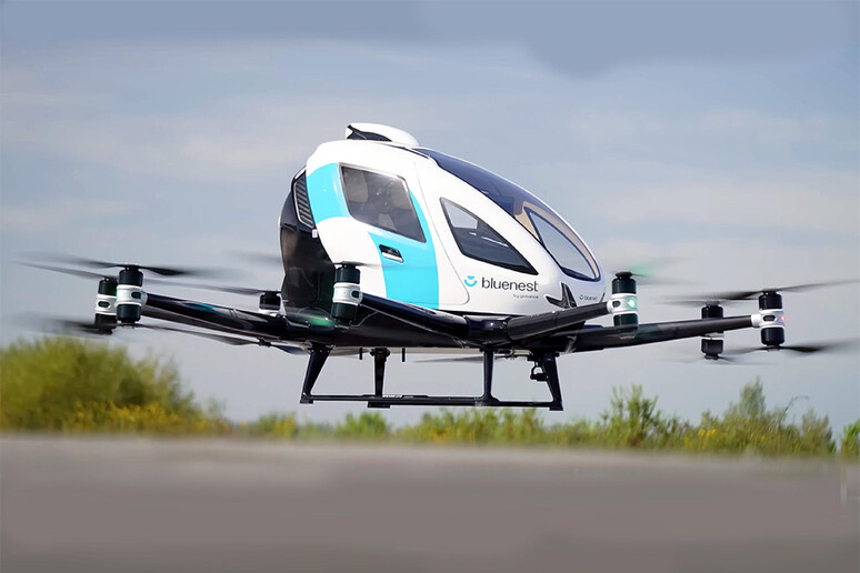 Cinese EHang diventa operatore certificato di droni autonomi © ANSA/EHang
