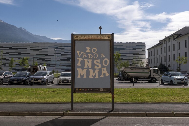 - RIPRODUZIONE RISERVATA