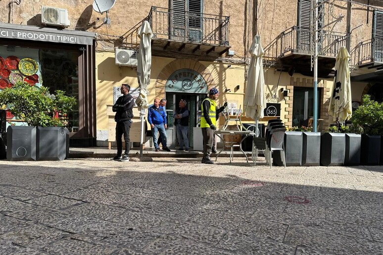 - RIPRODUZIONE RISERVATA
