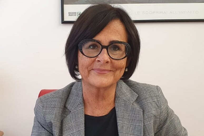 - RIPRODUZIONE RISERVATA