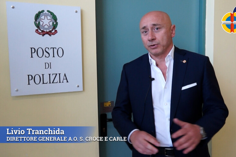 - RIPRODUZIONE RISERVATA