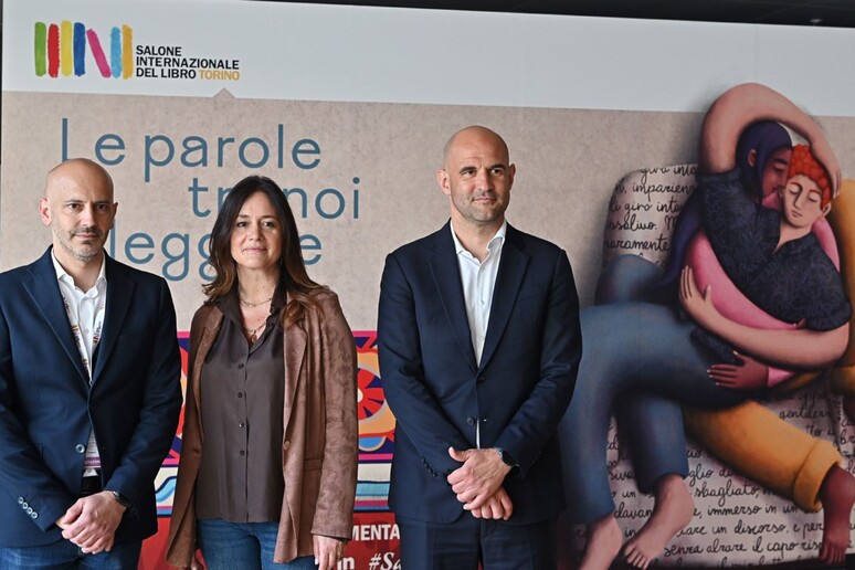 - RIPRODUZIONE RISERVATA